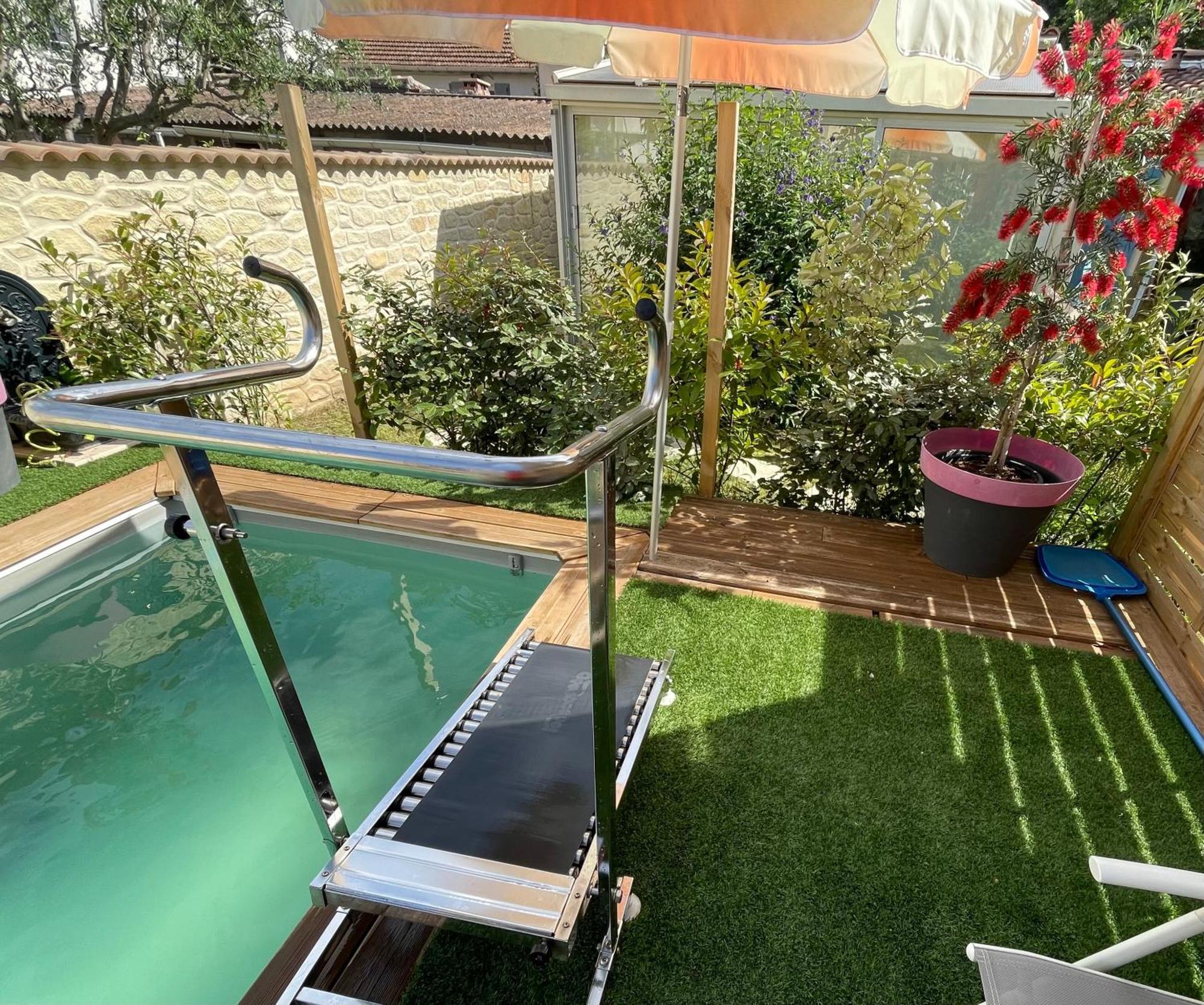 Houdarling Chalet Et Spa Hammam Jacuzzi Et Sauna Nîmes Dış mekan fotoğraf